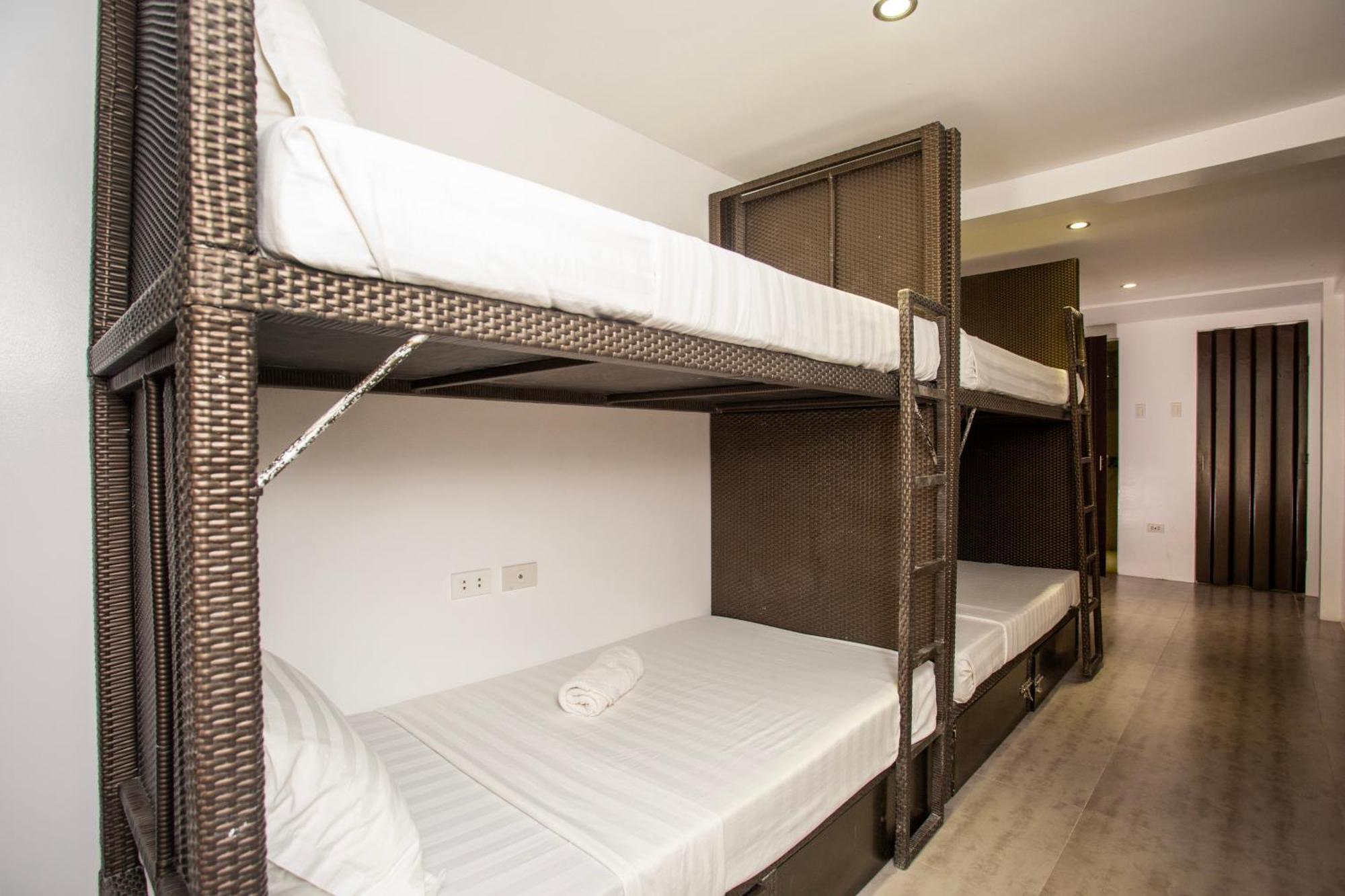 Хостел Chillax Boracay Yapak Экстерьер фото