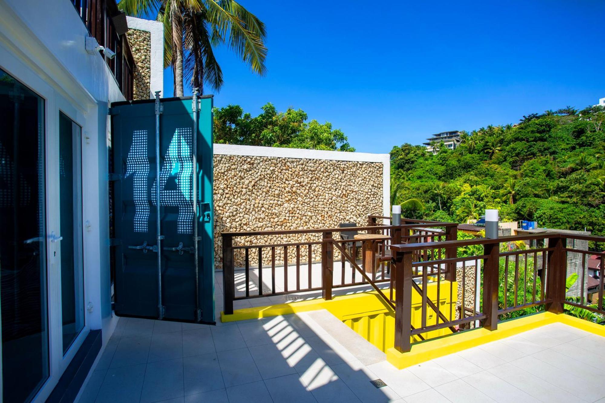 Хостел Chillax Boracay Yapak Экстерьер фото