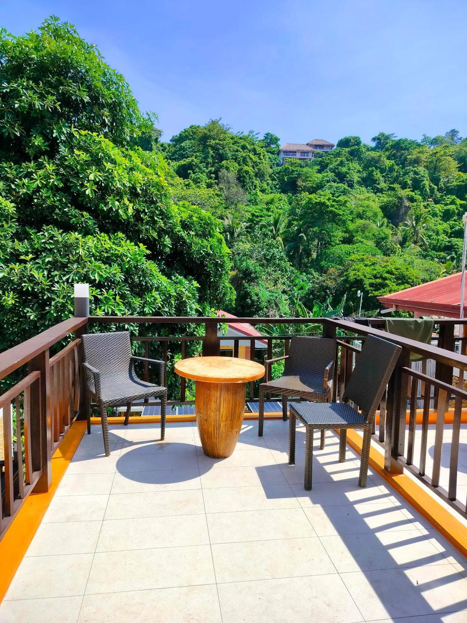Хостел Chillax Boracay Yapak Номер фото